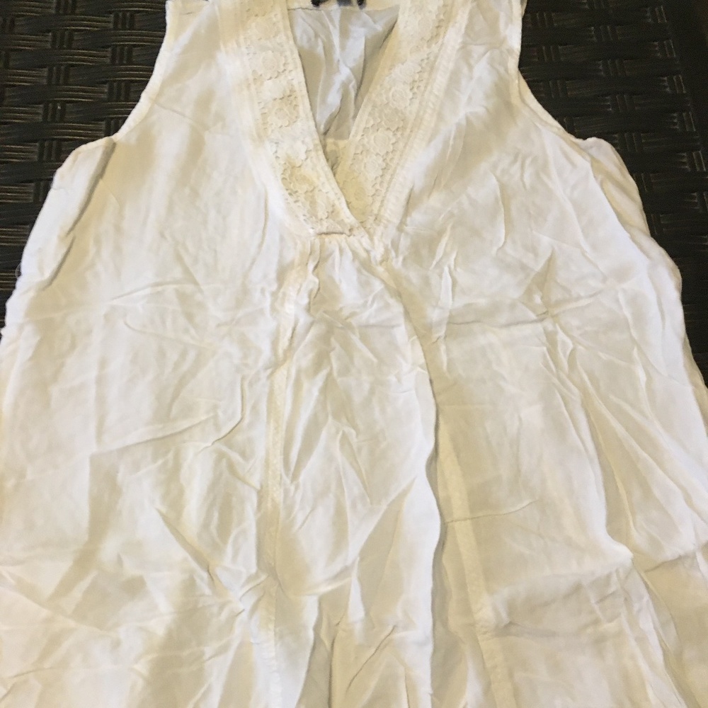 SPENCE Sleeveless Tunic Top